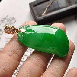 有关翡翠知识的简单介绍-第1张图片-翡翠网 有关翡翠知识的简单介绍-第1张图片-翡翠网