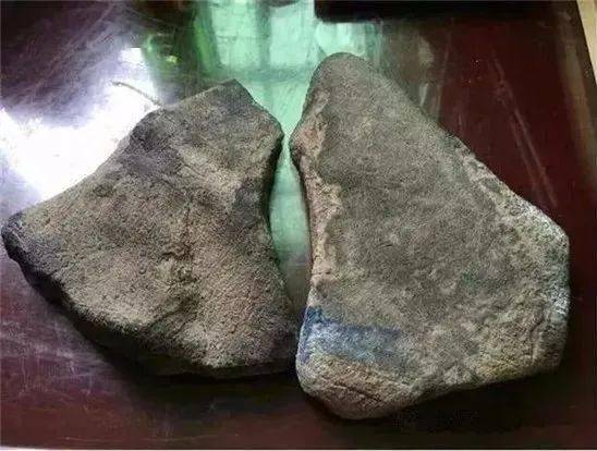 青岛翡翠原石的简单介绍-第2张图片-翡翠网 青岛翡翠原石的简单介绍-第2张图片-翡翠网