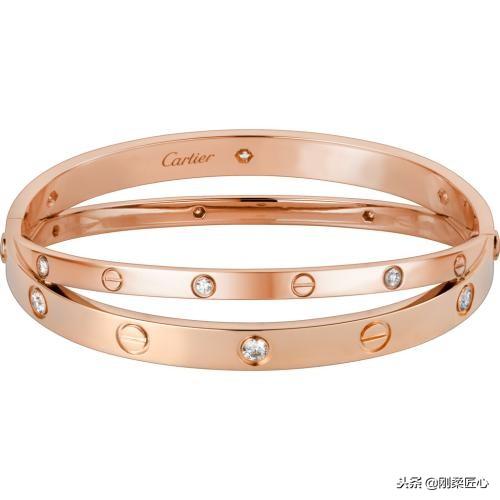 包含翡翠手镯睡觉戴吗的词条-第1张图片-翡翠网 包含翡翠手镯睡觉戴吗的词条-第1张图片-翡翠网