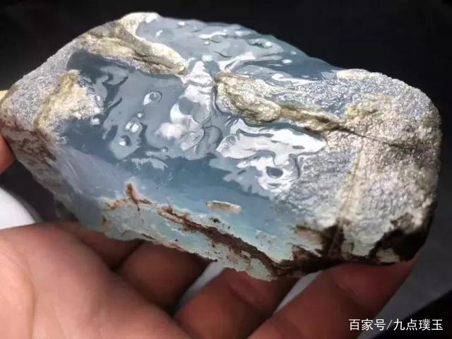 翡翠原石的重量的简单介绍-第1张图片-翡翠网 翡翠原石的重量的简单介绍-第1张图片-翡翠网