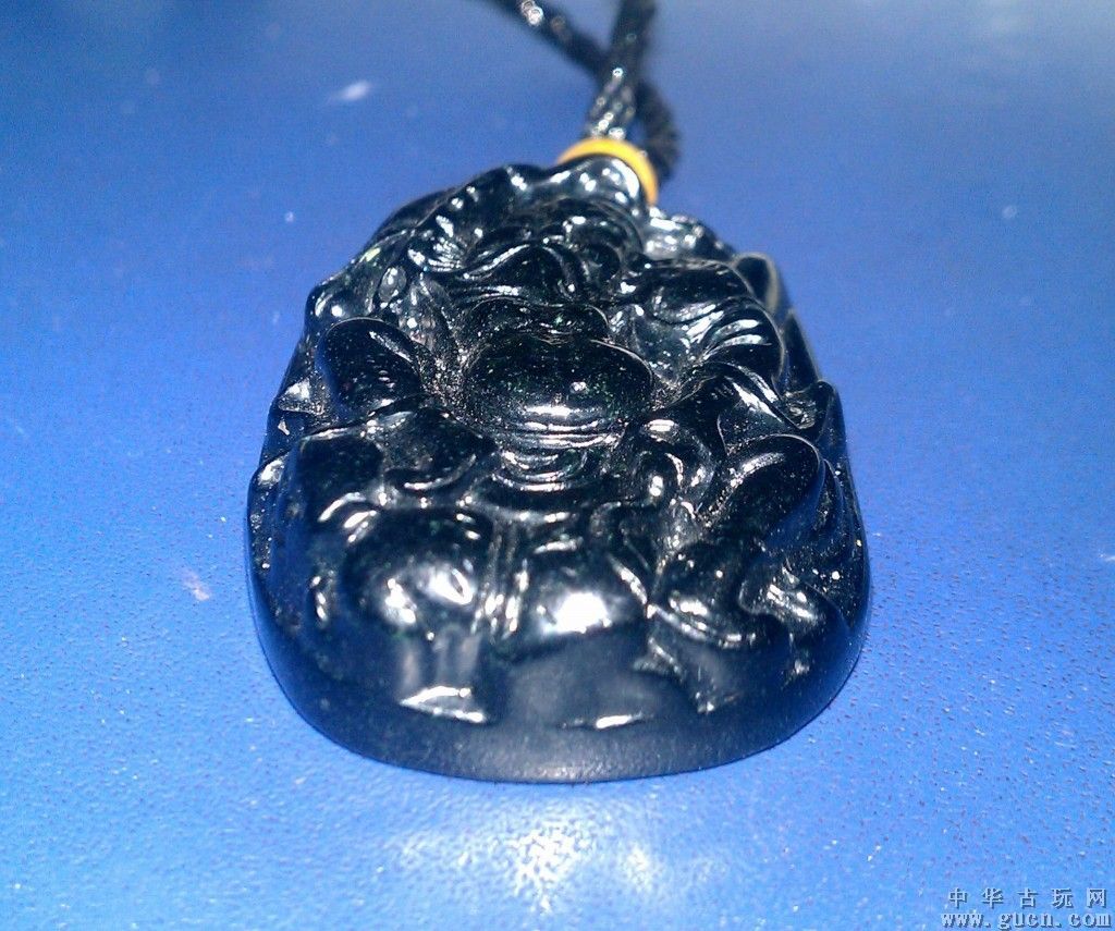 墨玉鉴别翡翠知识的简单介绍-第1张图片-翡翠网 墨玉鉴别翡翠知识的简单介绍-第1张图片-翡翠网