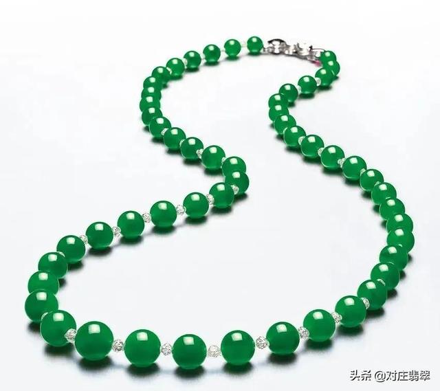 关于满绿翡翠手镯图片的信息-第10张图片-翡翠网 关于满绿翡翠手镯图片的信息-第10张图片-翡翠网