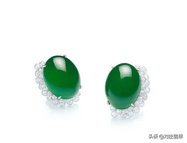 关于满绿翡翠手镯图片的信息-第19张图片-翡翠网 关于满绿翡翠手镯图片的信息-第19张图片-翡翠网