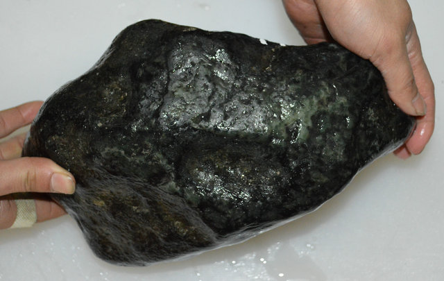 包含翡翠原石干乌砂的词条-第2张图片-翡翠网 包含翡翠原石干乌砂的词条-第2张图片-翡翠网