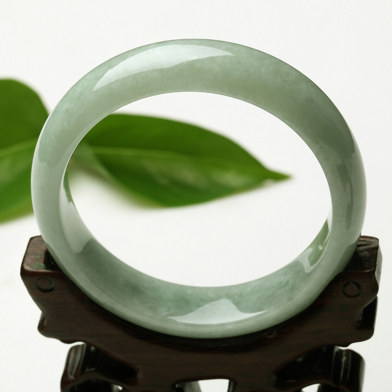 翡翠冰豆种与价格的简单介绍-第2张图片-翡翠网 翡翠冰豆种与价格的简单介绍-第2张图片-翡翠网