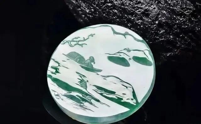 翡翠手镯芯变龙牌的简单介绍-第5张图片-翡翠网 翡翠手镯芯变龙牌的简单介绍-第5张图片-翡翠网