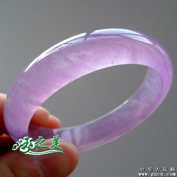 8000元的紫罗兰玉手镯假紫罗兰翡翠手镯图片-第1张图片-翡翠网 8000元的紫罗兰玉手镯假紫罗兰翡翠手镯图片-第1张图片-翡翠网