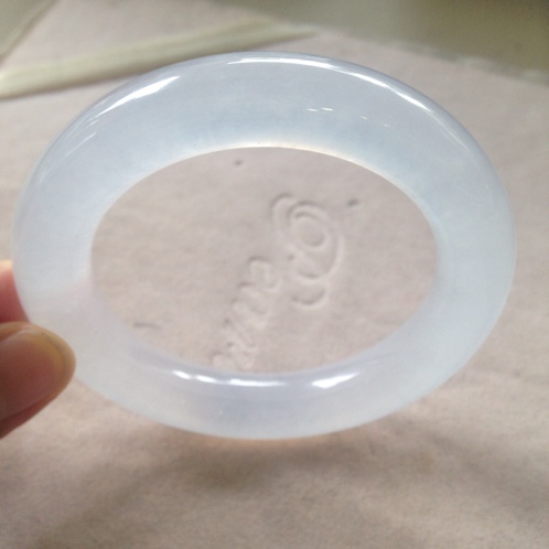 包含三色糯种翡翠手镯的词条-第1张图片-翡翠网 包含三色糯种翡翠手镯的词条-第1张图片-翡翠网