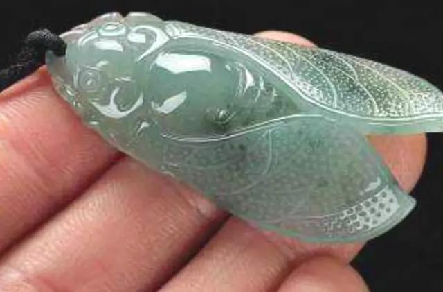 古代翡翠玉蝉一般价格多少的简单介绍-第5张图片-翡翠网 古代翡翠玉蝉一般价格多少的简单介绍-第5张图片-翡翠网