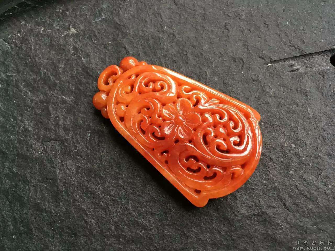 包含翡翠镂空雕花什么价格的词条-第1张图片-翡翠网 包含翡翠镂空雕花什么价格的词条-第1张图片-翡翠网