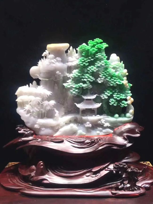 关于翡翠摆件图片与价格的信息-第2张图片-翡翠网 关于翡翠摆件图片与价格的信息-第2张图片-翡翠网