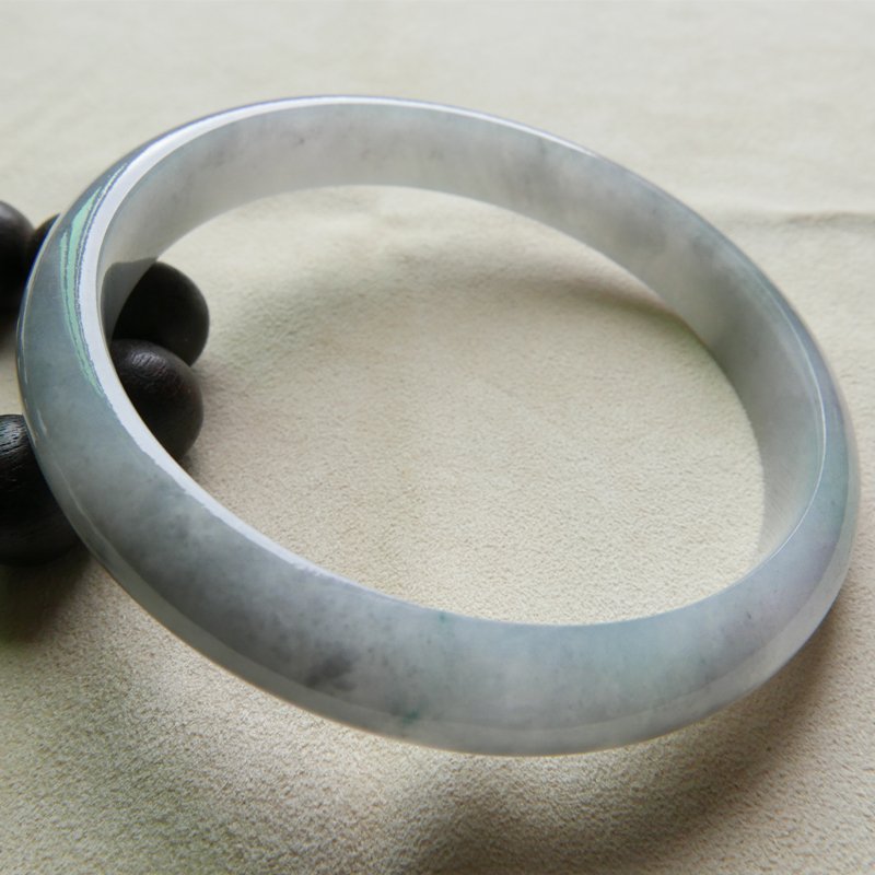 求鉴定估价这翡翠手镯翡翠手镯灰底-第2张图片-翡翠网 求鉴定估价这翡翠手镯翡翠手镯灰底-第2张图片-翡翠网