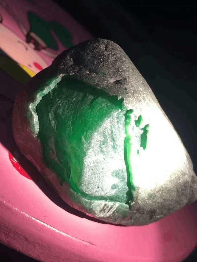 包含翡翠原石种嫩怎样变老的词条-第1张图片-翡翠网 包含翡翠原石种嫩怎样变老的词条-第1张图片-翡翠网