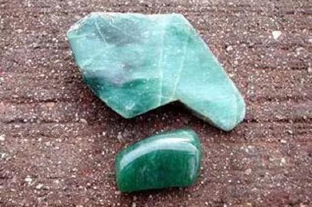 关于危地马拉翡翠知识清单的信息-第1张图片-翡翠网 关于危地马拉翡翠知识清单的信息-第1张图片-翡翠网