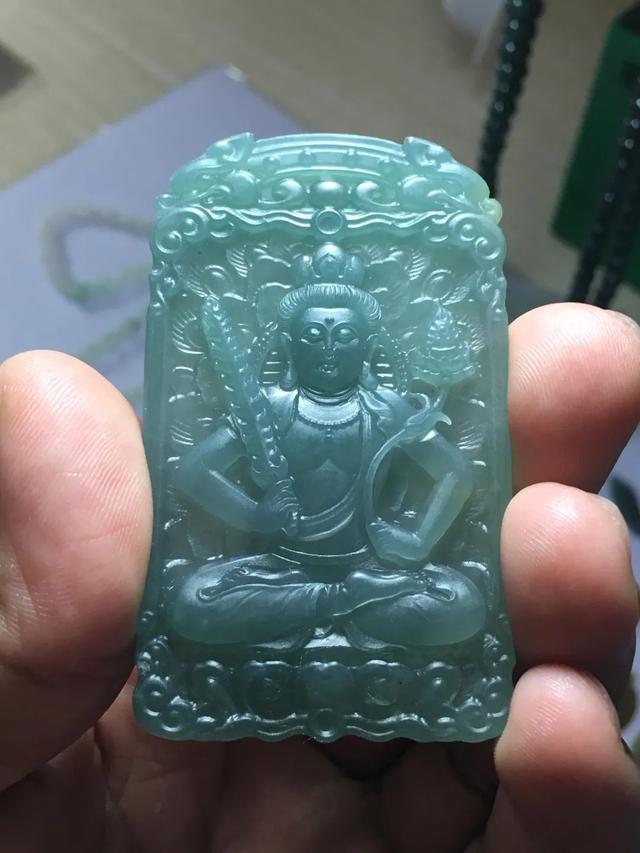 关于危地马拉翡翠知识清单的信息-第5张图片-翡翠网 关于危地马拉翡翠知识清单的信息-第5张图片-翡翠网