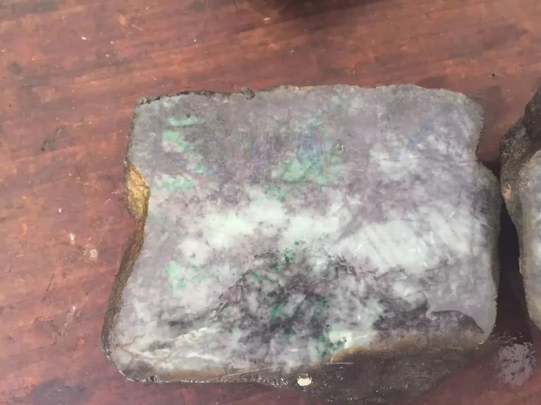 购买翡翠原石,翡翠原石赌石视频-第1张图片-翡翠网 购买翡翠原石,翡翠原石赌石视频-第1张图片-翡翠网