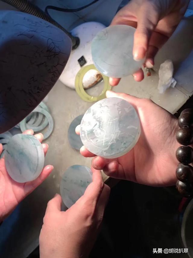 翡翠手镯平洲的简单介绍-第7张图片-翡翠网 翡翠手镯平洲的简单介绍-第7张图片-翡翠网