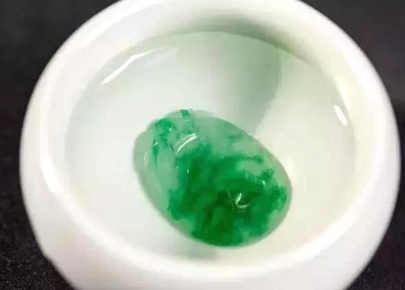 包含翡翠手镯清洗的词条-第3张图片-翡翠网 包含翡翠手镯清洗的词条-第3张图片-翡翠网