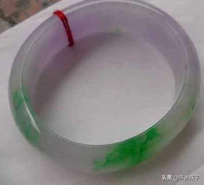 关于盘 翡翠手镯的信息-第7张图片-翡翠网 关于盘 翡翠手镯的信息-第7张图片-翡翠网