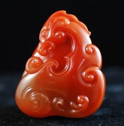 翡翠手镯发黏的简单介绍-第5张图片-翡翠网 翡翠手镯发黏的简单介绍-第5张图片-翡翠网