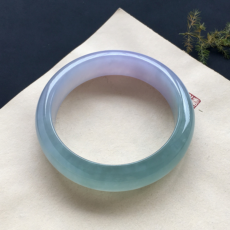 蓝水翡翠手镯图片的简单介绍-第2张图片-翡翠网 蓝水翡翠手镯图片的简单介绍-第2张图片-翡翠网