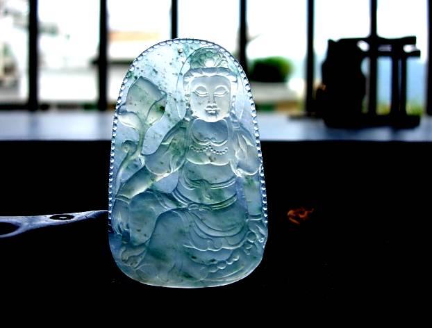 翡翠手镯要放土里么的简单介绍-第2张图片-翡翠网 翡翠手镯要放土里么的简单介绍-第2张图片-翡翠网