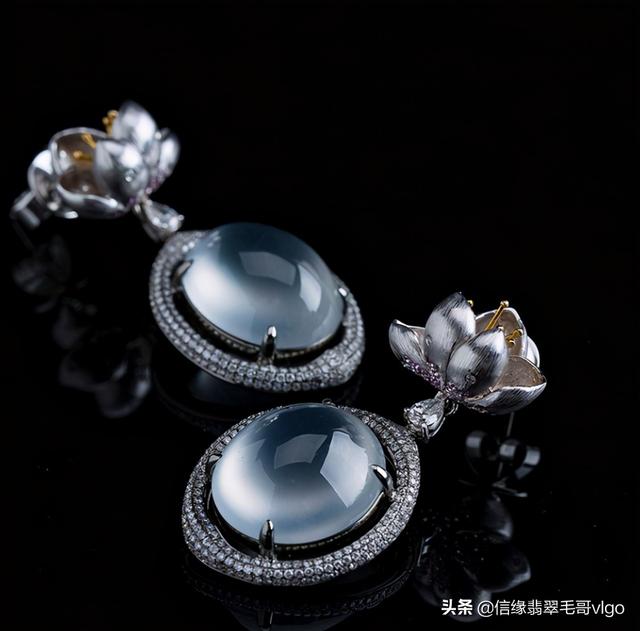 翡翠知识什么是翡翠的灰的简单介绍-第6张图片-翡翠网 翡翠知识什么是翡翠的灰的简单介绍-第6张图片-翡翠网