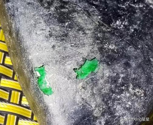 翡翠原石糖浆的简单介绍-第3张图片-翡翠网 翡翠原石糖浆的简单介绍-第3张图片-翡翠网