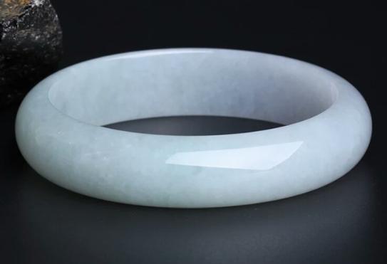 翡翠手镯制作图片的简单介绍-第15张图片-翡翠网 翡翠手镯制作图片的简单介绍-第15张图片-翡翠网