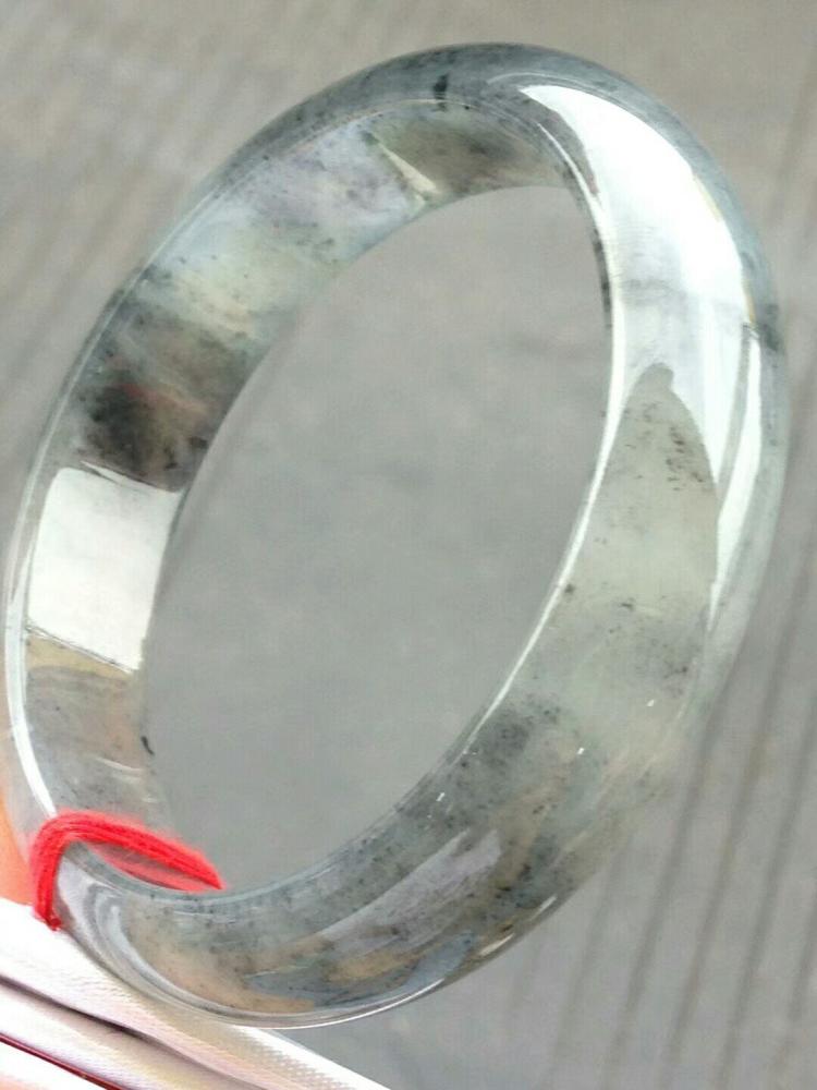 包含乌鸡种翡翠手镯值钱吗的词条-第1张图片-翡翠网 包含乌鸡种翡翠手镯值钱吗的词条-第1张图片-翡翠网