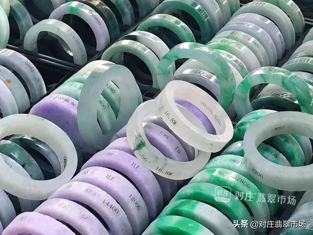 关于翡翠手镯 扁条的信息-第6张图片-翡翠网 关于翡翠手镯 扁条的信息-第6张图片-翡翠网