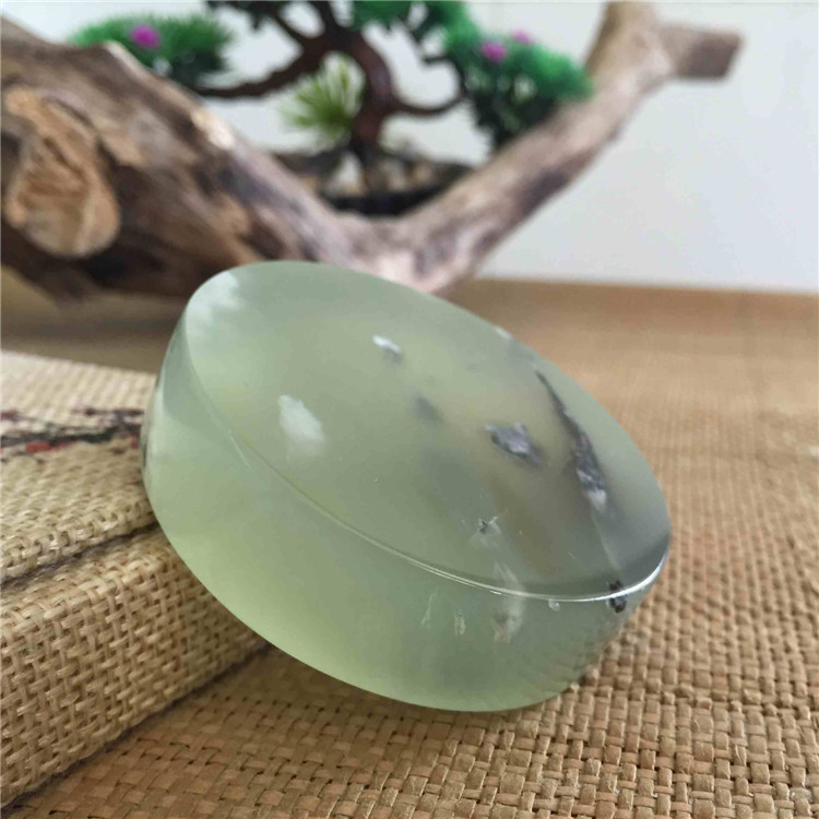 翡翠象棋手镯的简单介绍-第1张图片-翡翠网 翡翠象棋手镯的简单介绍-第1张图片-翡翠网