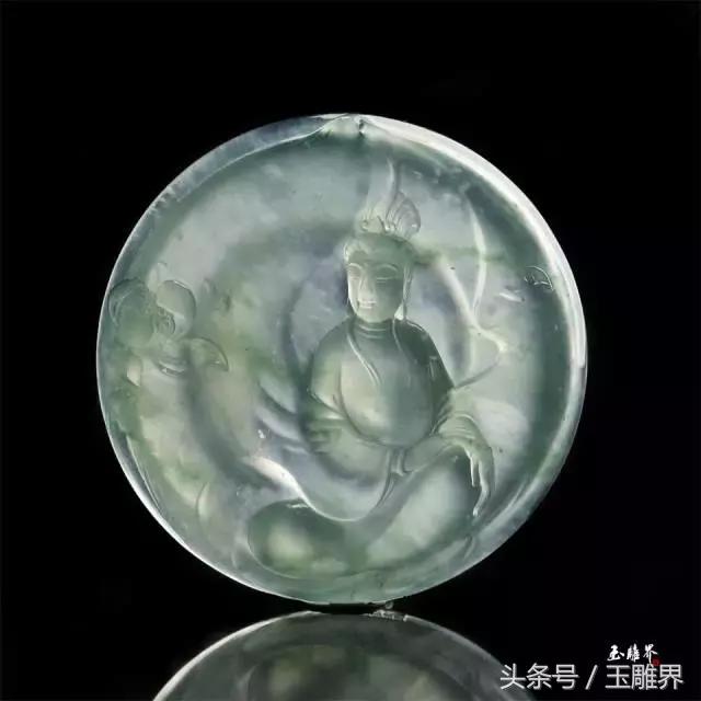 翡翠手镯镯心的简单介绍-第4张图片-翡翠网 翡翠手镯镯心的简单介绍-第4张图片-翡翠网