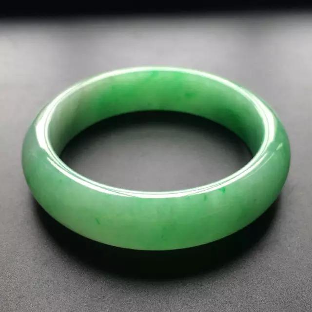 包含翡翠鉴别知识百科的词条-第2张图片-翡翠网 包含翡翠鉴别知识百科的词条-第2张图片-翡翠网