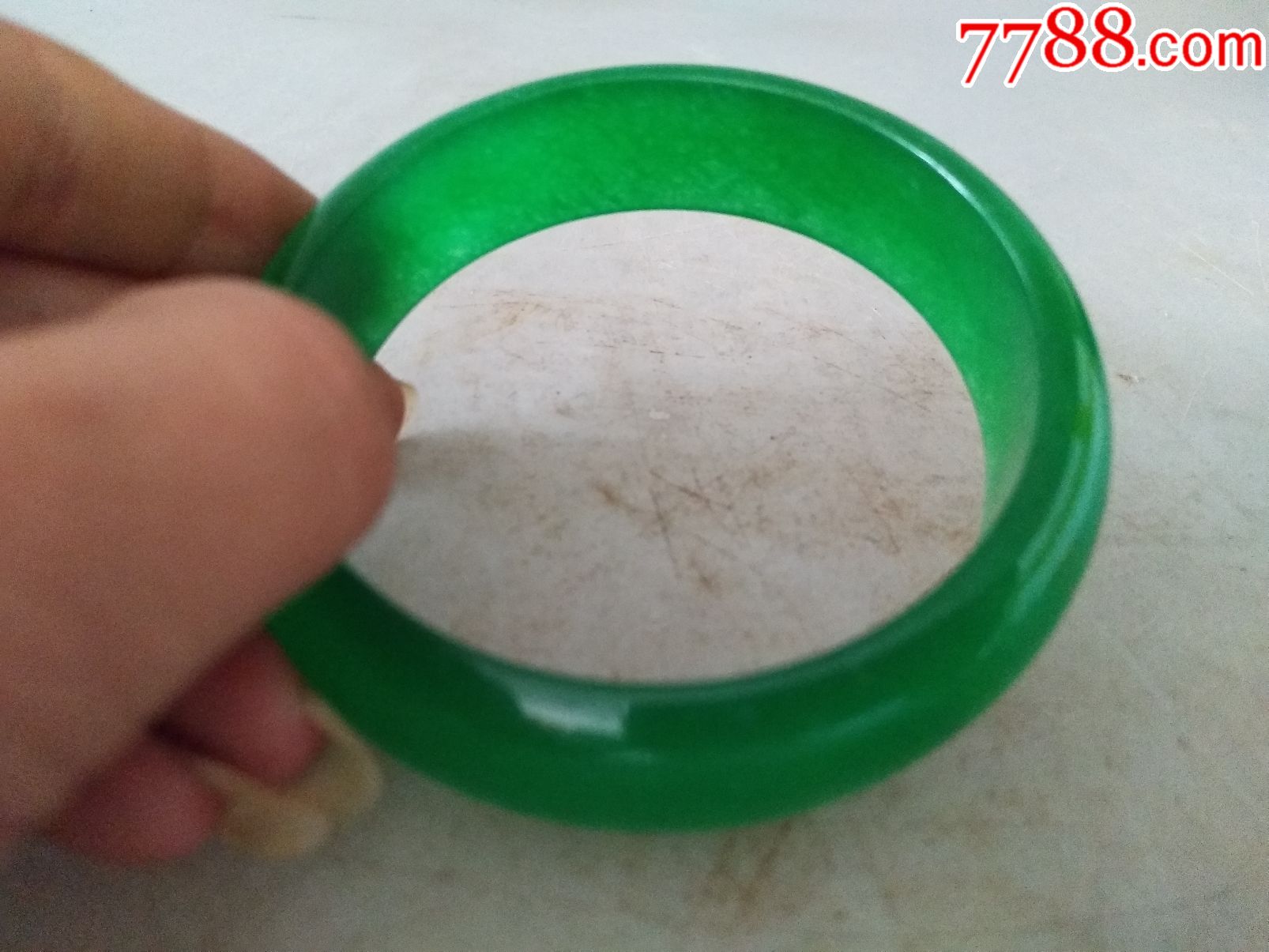 百元翡翠手镯哪里最好的简单介绍-第1张图片-翡翠网 百元翡翠手镯哪里最好的简单介绍-第1张图片-翡翠网