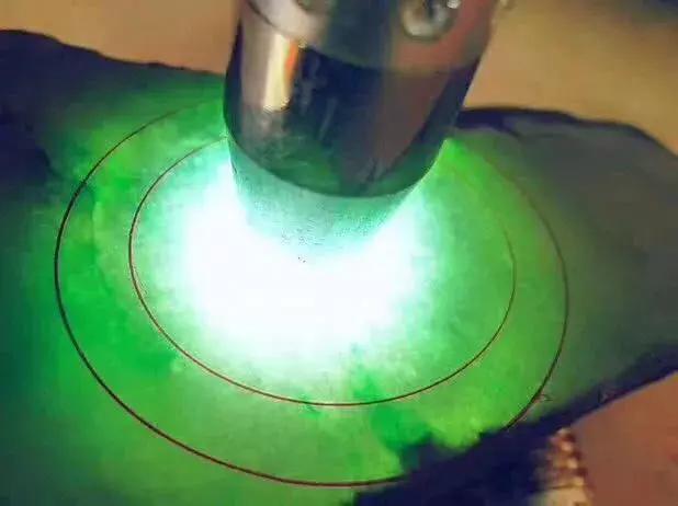 关于翡翠原石手镯教学的信息-第1张图片-翡翠网 关于翡翠原石手镯教学的信息-第1张图片-翡翠网