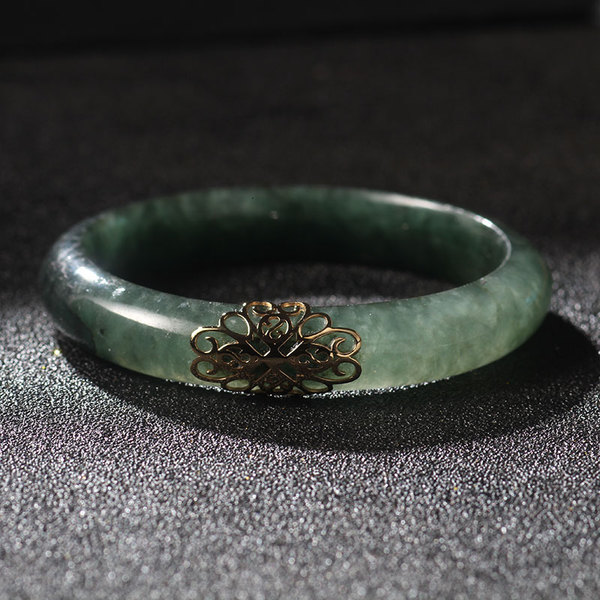 包含加工翡翠手镯多少钱的词条-第1张图片-翡翠网 包含加工翡翠手镯多少钱的词条-第1张图片-翡翠网