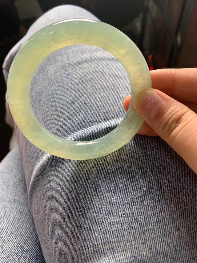 极品翡翠手镯翡翠手镯吧-第1张图片-翡翠网 极品翡翠手镯翡翠手镯吧-第1张图片-翡翠网