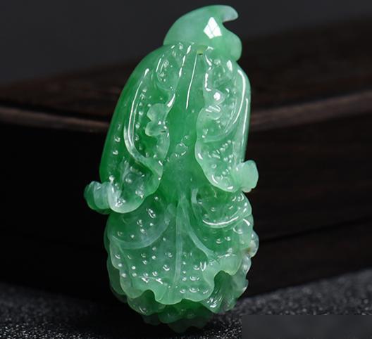翡翠白菜吊坠价格,翡翠白菜吊坠图片大全-第1张图片-翡翠网 翡翠白菜吊坠价格,翡翠白菜吊坠图片大全-第1张图片-翡翠网