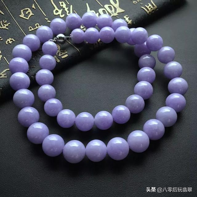 翡翠挂件收藏知识翡翠收藏级别挂件-第10张图片-翡翠网 翡翠挂件收藏知识翡翠收藏级别挂件-第10张图片-翡翠网