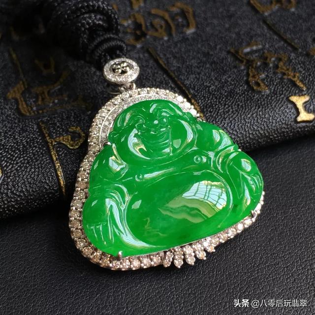 翡翠挂件收藏知识翡翠收藏级别挂件-第15张图片-翡翠网 翡翠挂件收藏知识翡翠收藏级别挂件-第15张图片-翡翠网
