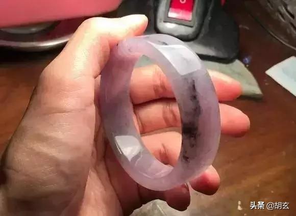 翡翠手镯芯价格翡翠手镯芯雕刻图案-第7张图片-翡翠网 翡翠手镯芯价格翡翠手镯芯雕刻图案-第7张图片-翡翠网