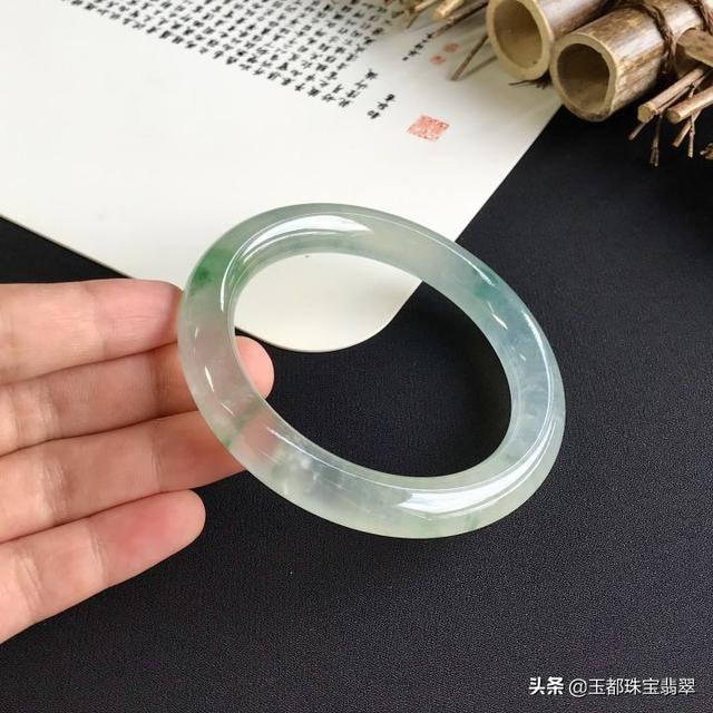 高考翡翠知识大全翡翠原石入门级知识大全-第3张图片-翡翠网 高考翡翠知识大全翡翠原石入门级知识大全-第3张图片-翡翠网