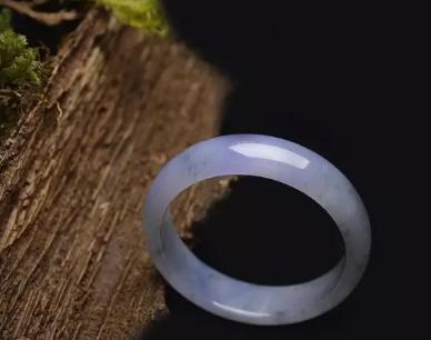 怎么养翡翠手镯才能透亮,翡翠手镯该怎么选-第2张图片-翡翠网 怎么养翡翠手镯才能透亮,翡翠手镯该怎么选-第2张图片-翡翠网