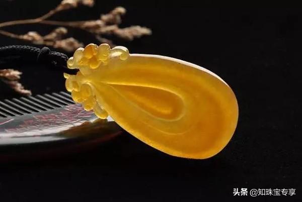 黄金黄翡翠镯子图片及价格黄翡翠镯子的价格-第4张图片-翡翠网 黄金黄翡翠镯子图片及价格黄翡翠镯子的价格-第4张图片-翡翠网