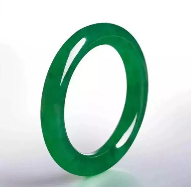 翡翠三彩手镯拍卖价格紫罗兰三彩翡翠手镯价格图片-第2张图片-翡翠网 翡翠三彩手镯拍卖价格紫罗兰三彩翡翠手镯价格图片-第2张图片-翡翠网