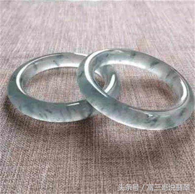 包含翡翠手镯一般带多久会变润的词条-第4张图片-翡翠网 包含翡翠手镯一般带多久会变润的词条-第4张图片-翡翠网
