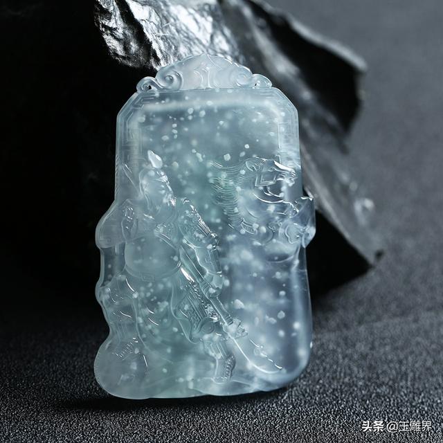 冰种雪花棉翡翠的价格蓝色冰种翡翠雪花棉-第2张图片-翡翠网 冰种雪花棉翡翠的价格蓝色冰种翡翠雪花棉-第2张图片-翡翠网