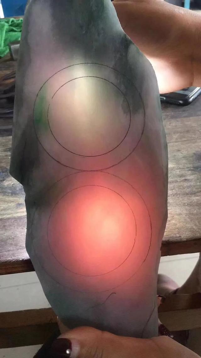 翡翠手镯春彩价格,翡翠手镯 春彩-第6张图片-翡翠网 翡翠手镯春彩价格,翡翠手镯 春彩-第6张图片-翡翠网