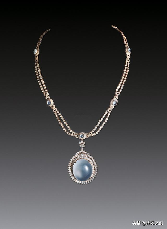 翡翠原石小水潭的简单介绍-第2张图片-翡翠网 翡翠原石小水潭的简单介绍-第2张图片-翡翠网